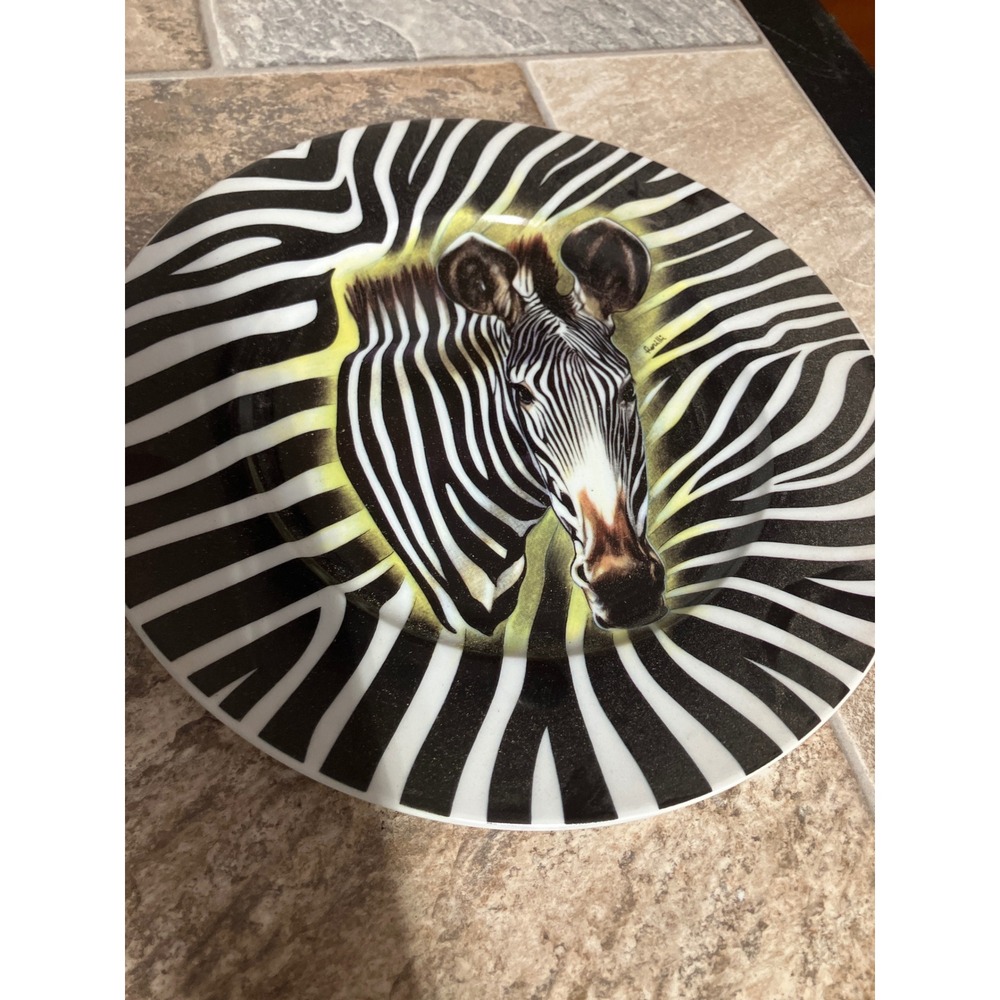 St Martin Limoges Zebra Plate Hand Decorated Fiorilli San Marino 10.25 inch